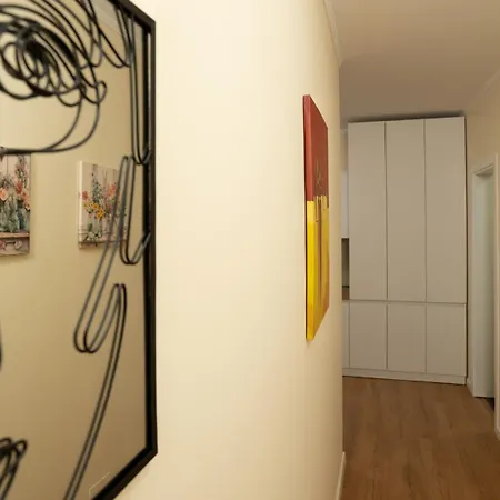 Free Parking - Flex By Circle 4* Tirana