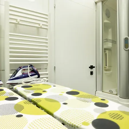 Apartahotel Free Parking - Flex By Circle 4*