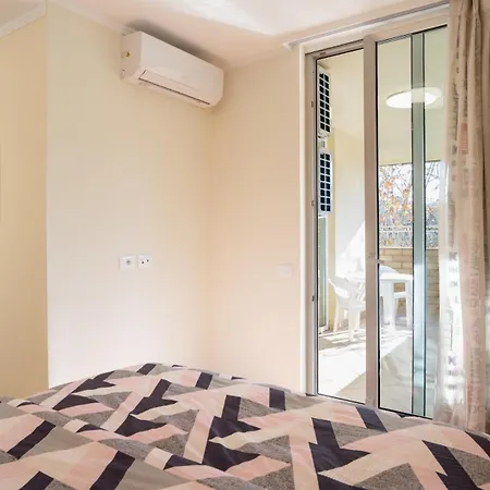 Apartmanhotel Free Parking - Flex By Circle 4*